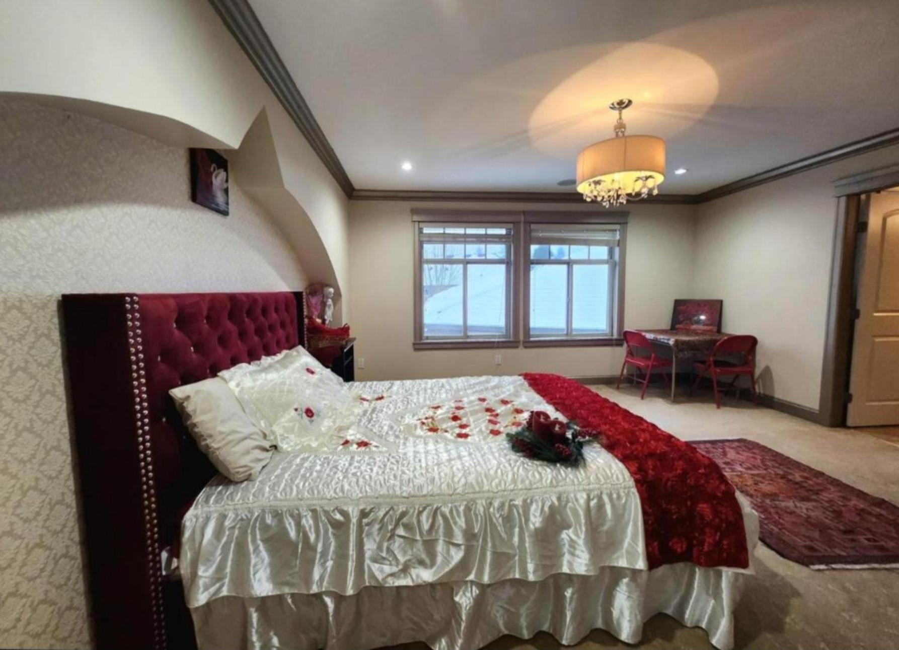 فندق Empress Madani Palace سوري المظهر الخارجي الصورة